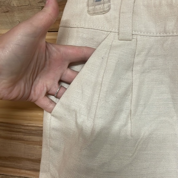 Banana Republic size 4 Stretch Khaki Color Knee-Length Pencil Skirt with Pockets - Picture 3 of 10